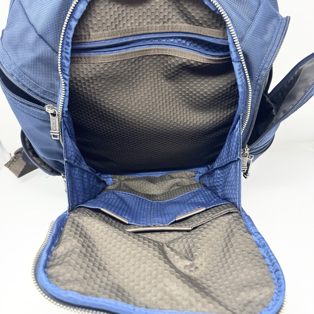 The TUMI Alpha Bravo Kingsville Deluxe Backpack Nylon Canvas Ballistic Bag 22382 - Picture 9 of 12